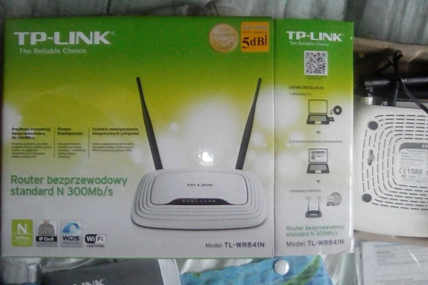 Ogłoszenie - Bezprzewodowy router tp-link. Zdjęcie 1