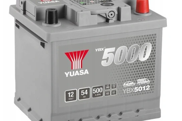 Ogłoszenie - Akumulator 54Ah 500A YUASA Silver Prawy Plus. Zdjęcie 1