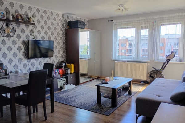 Ogłoszenie - 2pok, 40met, Okolice Laurowej BALKON/KOMÓRKA/GARAŻ (Wrocław). Zdjęcie 1