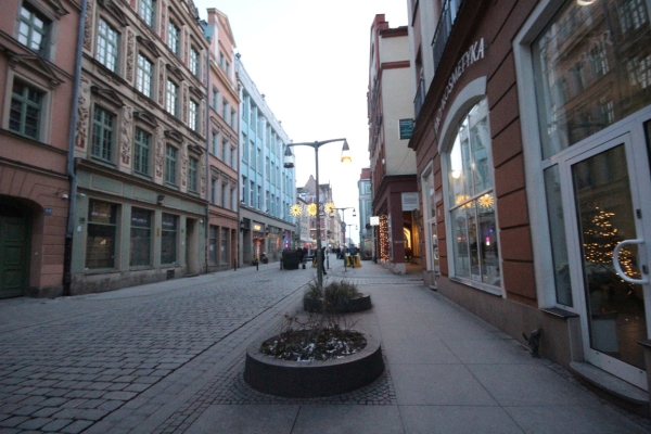 Ogłoszenie - 3pok, 47met, okolice Rynku PO REMONCIE/PIWNICA (Wrocław). Zdjęcie 1