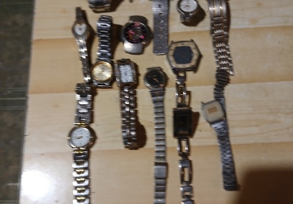 Ogłoszenie - Zestaw zegarków, komplet.. Zdjęcie 1