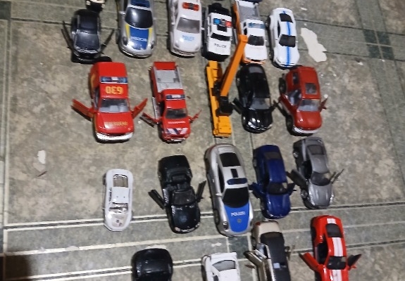 Ogłoszenie - Cała kolekcja pojazdów różnych,ponad 140 sztuk.. Zdjęcie 4