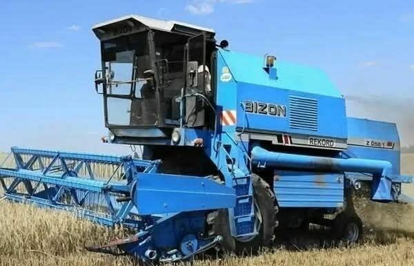 Ogłoszenie - Usługi koszenia zbóż Sokołów Podlaski. Zdjęcie 1