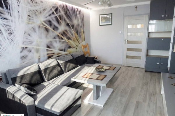 Ogłoszenie - 2pok, 53met, Okolice Sky Tower BALKON/WINDA (Wrocław). Zdjęcie 2