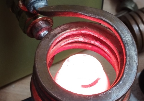 Ogłoszenie - PODGRZEWACZ INDUKCYJNY ALGA USŁUGI: HARTOWANIE, LUTOWANIE, TOPIENIE. Zdjęcie 4