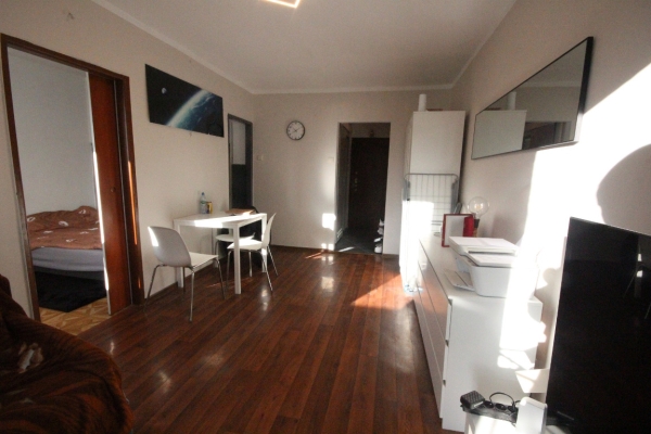 Ogłoszenie - 2pok, 39met, okolice Ogrodu Botaniczego PIWNICA/WINDA (Wrocław). Zdjęcie 2