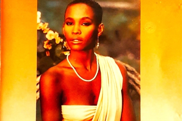 Ogłoszenie - CD Nowa-Polecam Wspaniały Album CD WHITNEY HOUSTON Album CD. Zdjęcie 1