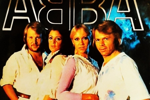 Ogłoszenie - Polecam Album CD Zespołu ABBA - Album The Music still goes. Zdjęcie 4