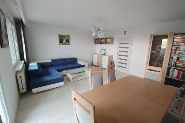 Ogłoszenie - 2pok, 54met, Okolice Borowskiej BALKON/PIWNICA/WINDA (Wrocław). Zdjęcie 3