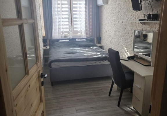 Ogłoszenie - 3pok, 55met, Okolice Żmigrodzkiej BALKON/PIWNICA/WINDA (Wrocław). Zdjęcie 4