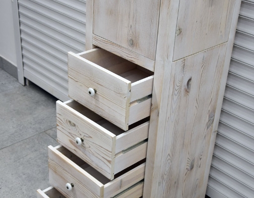 Ogłoszenie - komoda z drewna sosnowego - jak nowa. Zdjęcie 4