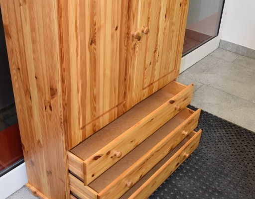 Ogłoszenie - bieliźniarka z drewna sosnowego - jak nowa. Zdjęcie 4