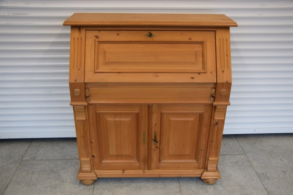 Ogłoszenie - sekretarzyk z drewna świerkowego - super stan. Zdjęcie 1