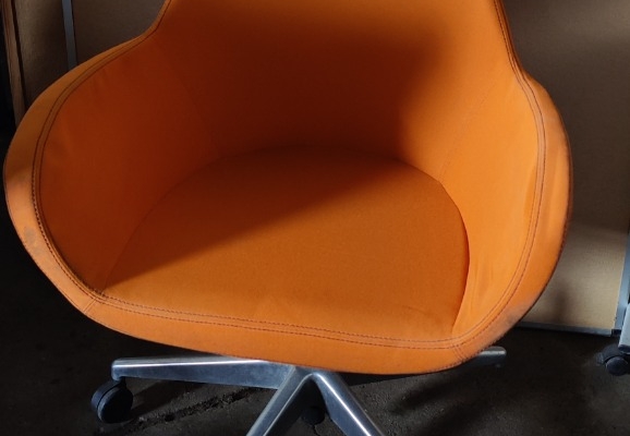 Ogłoszenie - Fotel obrotowy Profim 10E używany - Stan bardzo dobry, FAKTURA VAT !!!. Zdjęcie 1