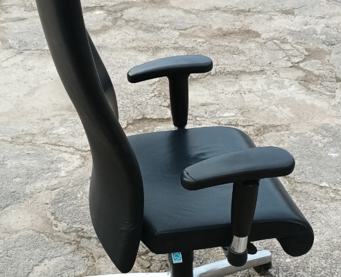 Ogłoszenie - Fotel gabinetowy, ekoskóra, bardzo dobry stan,ATRAKCYJNA CENA. Zdjęcie 1