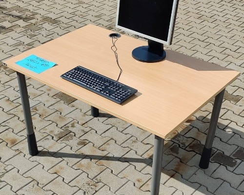 Ogłoszenie - Biurko Kinarps 120 x 80, sosna, używane stan bardzo dobry, FAKTURA VAT! !!. Zdjęcie 1