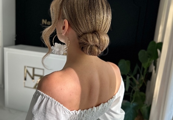 Ogłoszenie - Wykonuje upięcia okolicznościowe. Zdjęcie 2