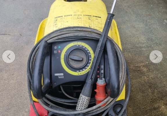 Ogłoszenie - Sprzedam niezawodną przemysłową myjkę Karcher spalinową Diesel. Zdjęcie 4