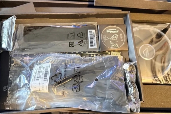 Ogłoszenie - Nowa karta graficzna ASUS ROG Astral GeForce RTX 5090 z 32 GB pamięci GDDR7. Zdjęcie 3