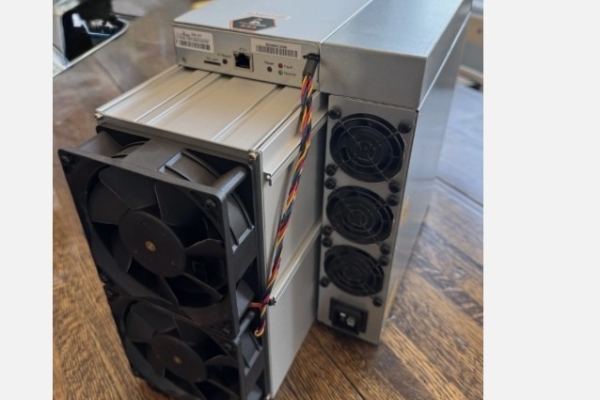 Ogłoszenie - USED/new Bitmain Antminer KS7 & Antminer L9 17Ghs Asic Miners. Zdjęcie 1