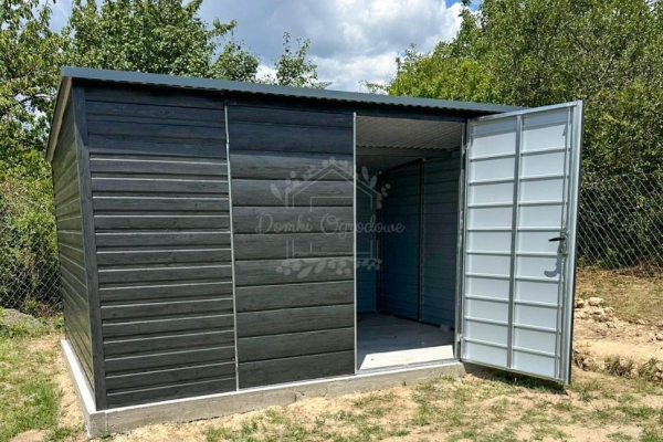 Ogłoszenie - Schowek - domek ogrodowy 4x3m - brama dwuskrzydłowa  sosna norweska - drewnopodobny - dach spad w tył - rynna ID1056. Zdjęcie 2