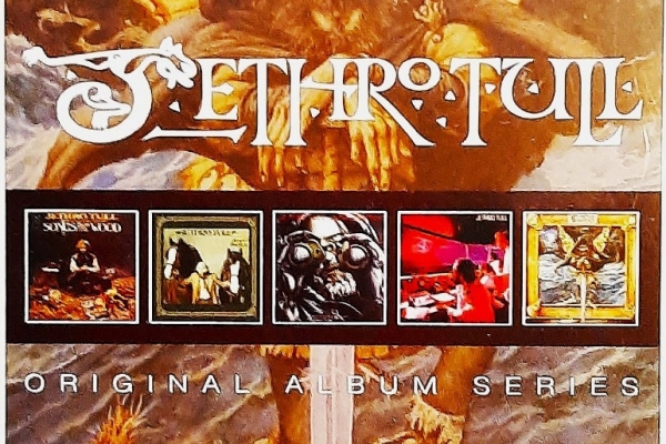 Ogłoszenie - Znakomity Zestaw 5 płyt CD JETHRO TULL Limitowana Edycja de Lux -5 cd. Zdjęcie 1