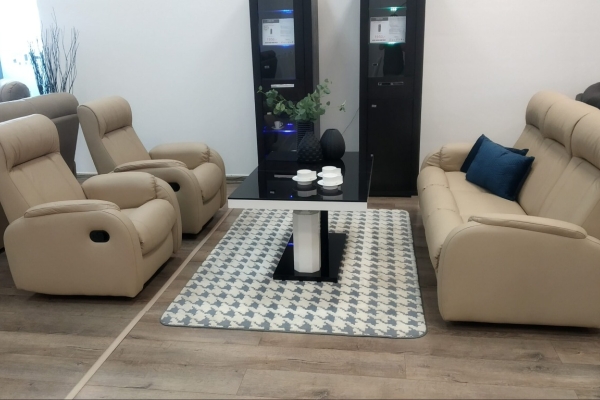 Ogłoszenie - Mały zgrabny komplet Lena. Zdjęcie 6