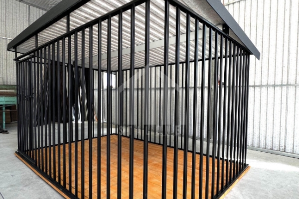 Ogłoszenie - Kojec 3x2m - drewniana podłoga - dach spad w tył SO161. Zdjęcie 8