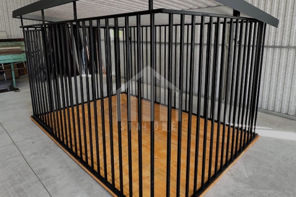 Ogłoszenie - Kojec 3x2m - drewniana podłoga - dach spad w tył SO161. Zdjęcie 3