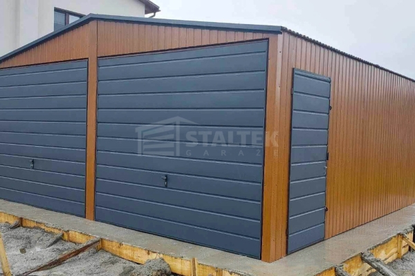 Ogłoszenie - Garaż blaszany 6x6 2x Brama + drzwi  jasny orzech drewnopodobny + antracyt Dach dwuspadowy ST110. Zdjęcie 5