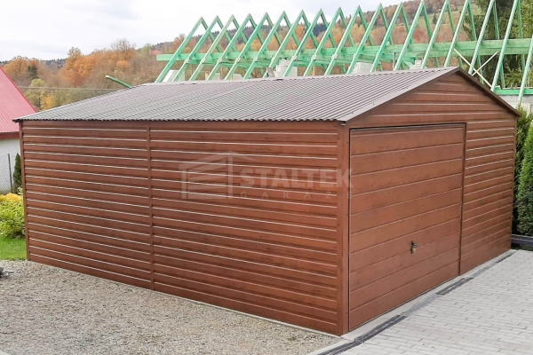 Ogłoszenie - Garaż blaszany 5x5 Brama uchylna drewnopodobny Dach dwuspadowy ST117. Zdjęcie 2