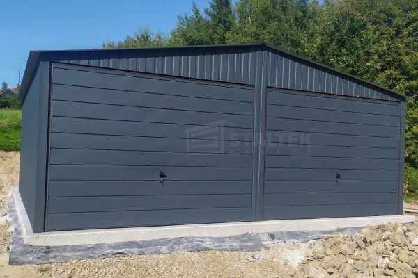 Ogłoszenie - Garaż blaszany 6x5,8 2x Brama uchylna Antracyt Dach dwuspadowy ST116. Zdjęcie 2