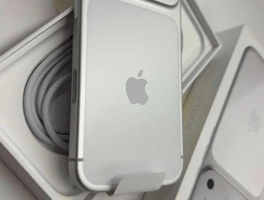 Ogłoszenie - Oryginał, Sim-Free Apple iPhone 17 Pro Max, iPhone 17 Pro, iPhone 17 , iPhone Air , iPhone 16 Pro Max, iPhone 16 Pro. Zdjęcie 5