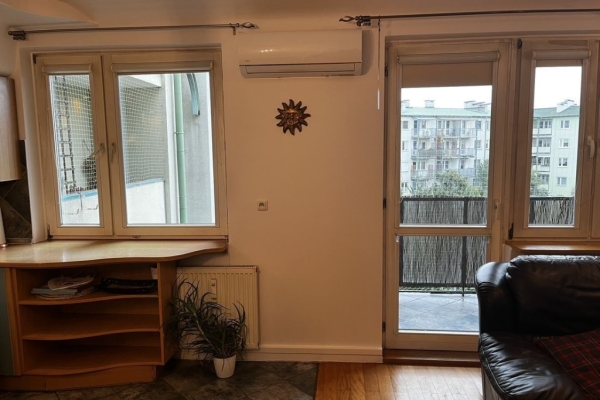 Ogłoszenie - 3pok, 60met, Okloice Mińskiej BALKON/PIWNICA/2000 (Wrocław). Zdjęcie 1