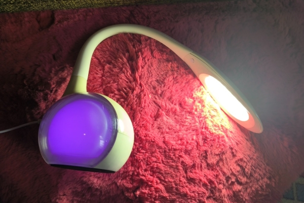 Ogłoszenie - Lampka lampa biurkowa nocna biała LED zmienne kolory. Zdjęcie 3