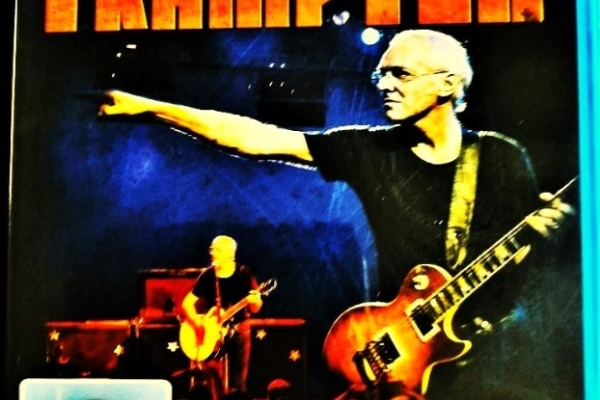 Ogłoszenie - B.R. Nowy Polecam Koncert Blu Ray IRON MAIDEN Live Santiago-Chile. Zdjęcie 10