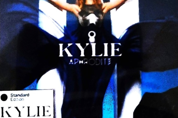 Ogłoszenie - CD Nowa- Polecam Wspaniały Album CD KYLIE MINOGUE- Album Aphrodite. Zdjęcie 1