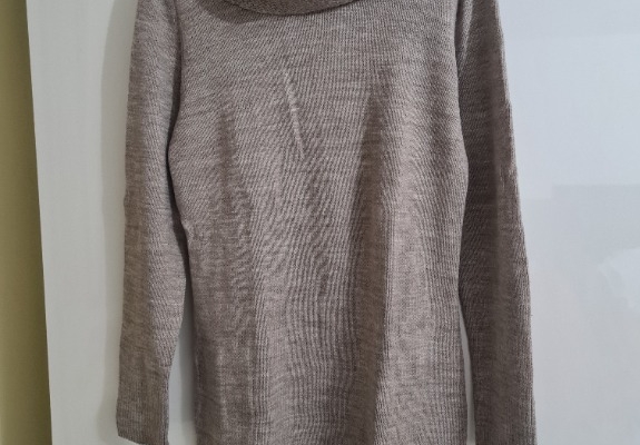 Ogłoszenie - Sukienka sweterkowa. Zdjęcie 1