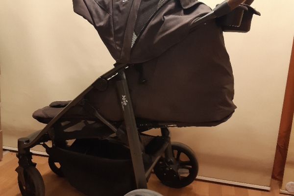 Ogłoszenie - Sprzedam wózek-spacerówke Joie. Zdjęcie 2