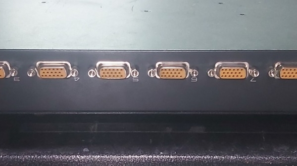 Ogłoszenie - Pakiet ruterów switche różne sim Ethernet itp.. Zdjęcie 1