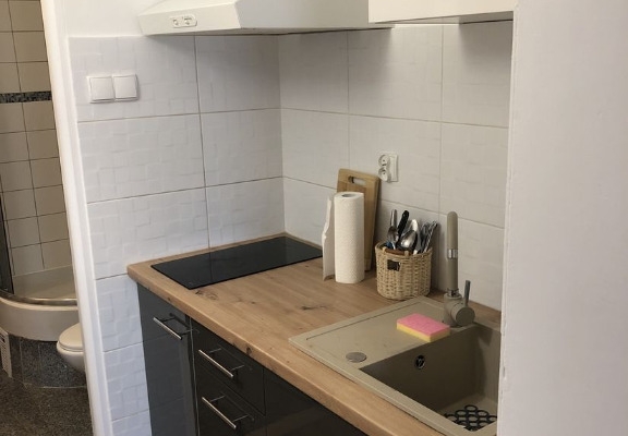 Ogłoszenie - 1pok, 24met, okolice Pomorskiej PIWNICA (Wrocław). Zdjęcie 3