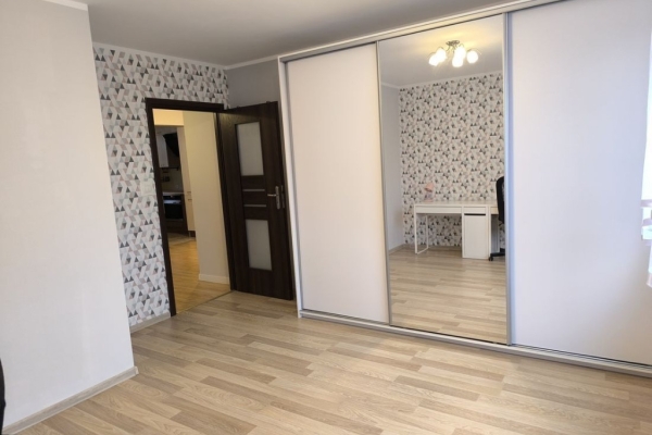 Ogłoszenie - 3pok, 70met, Okolice Cynamonowej BALKON/GARAŻ/2013 (Wrocław). Zdjęcie 2