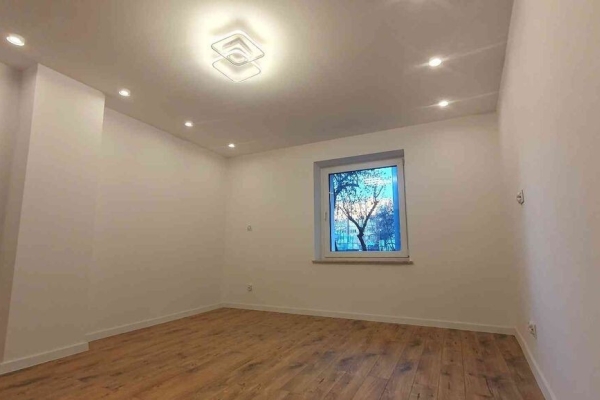 Ogłoszenie - 1pok, 32met, okolice Placu Św. Macieja PO REMONCIE/PIWNICA (Wrocław). Zdjęcie 3