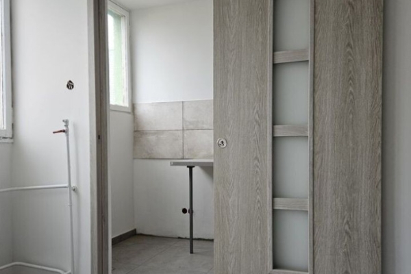 Ogłoszenie - 1pok, 28met, okolice Borowskiej PIWNICA/WINDA/PARKING (Wrocław). Zdjęcie 4