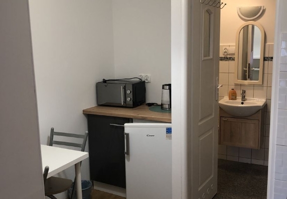 Ogłoszenie - 1pok, 24met, okolice Pomorskiej PIWNICA (Wrocław). Zdjęcie 5