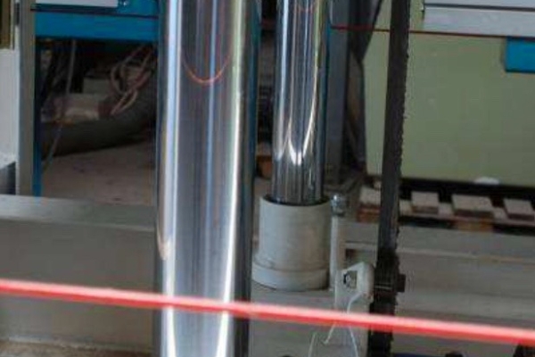 Ogłoszenie - Półkowa prasa hydrauliczna ICOTET CON 2. Zdjęcie 3