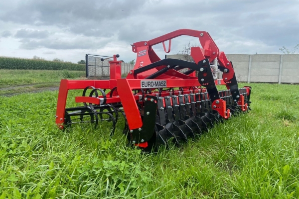 Ogłoszenie - agregat uprawowo siewny. Zdjęcie 4