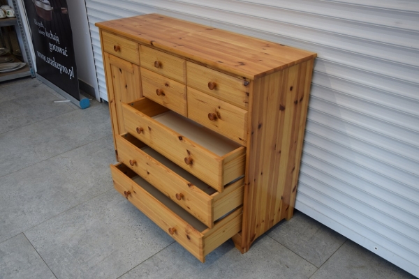 Ogłoszenie - komoda z drewna sosnowego - super stan. Zdjęcie 6
