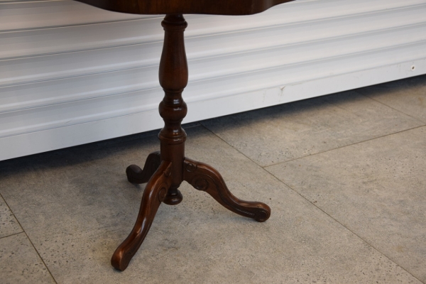 Ogłoszenie - stolik kawowy z intersją - jak nowy. Zdjęcie 3