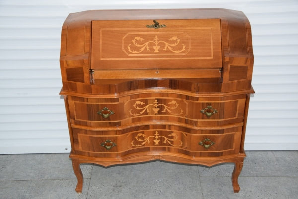 Ogłoszenie - sekretarzyk ludwikowski - super stan. Zdjęcie 1